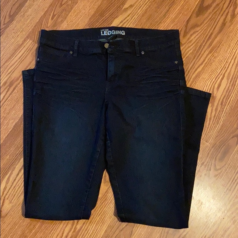 Low Rise Legging